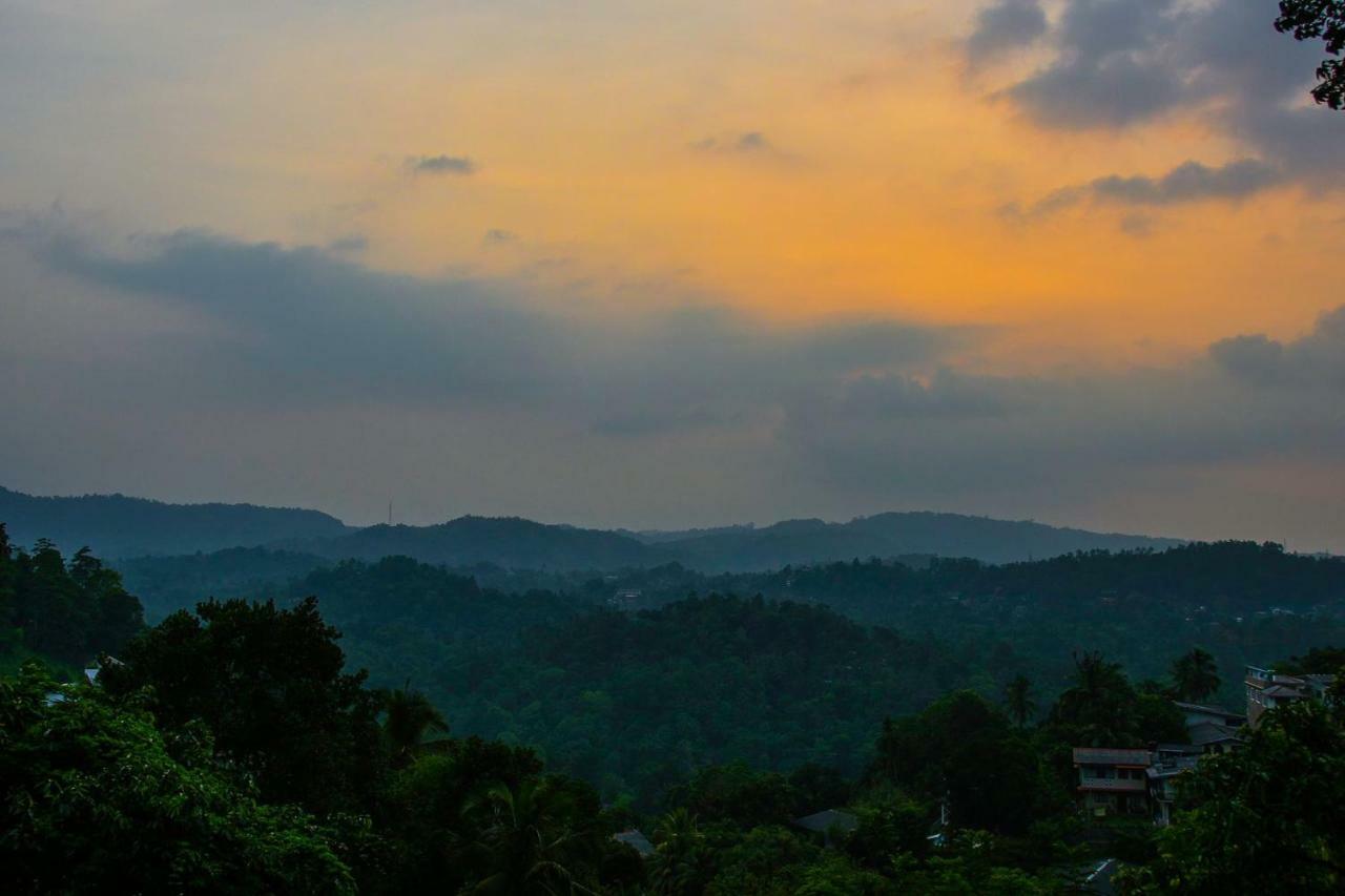 Kandy Hill Escape Buitenkant foto